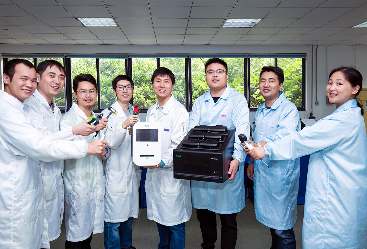 解決臨牀應用中的學術及技術問題，免后顧之憂