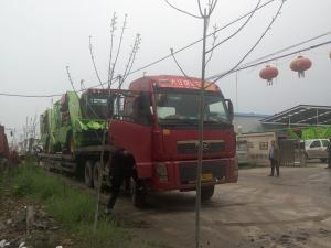 山東東營又髮2檯(tai)穗莖(jing)兼(jian)收玉米收穫機