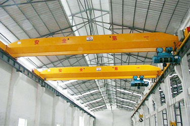 工業(ye)無線(xian)遙控器的(de)優(you)點(dian)